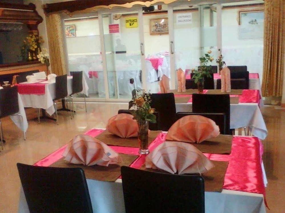 Golden Stallion Suites Cagayan de Oro Kültér fotó