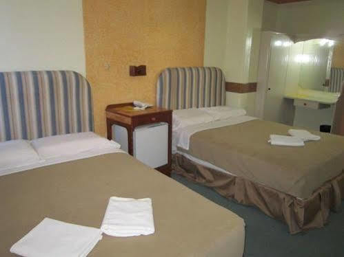 Golden Stallion Suites Cagayan de Oro Kültér fotó